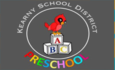 灰色背景上，白色文字写着科尔尼学区. In colorful text reads "Preschool"; ABC blocks in the center of the image