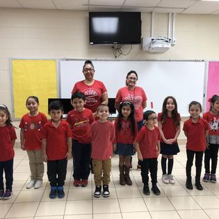 Mrs. Garza's Kinder Class in Red