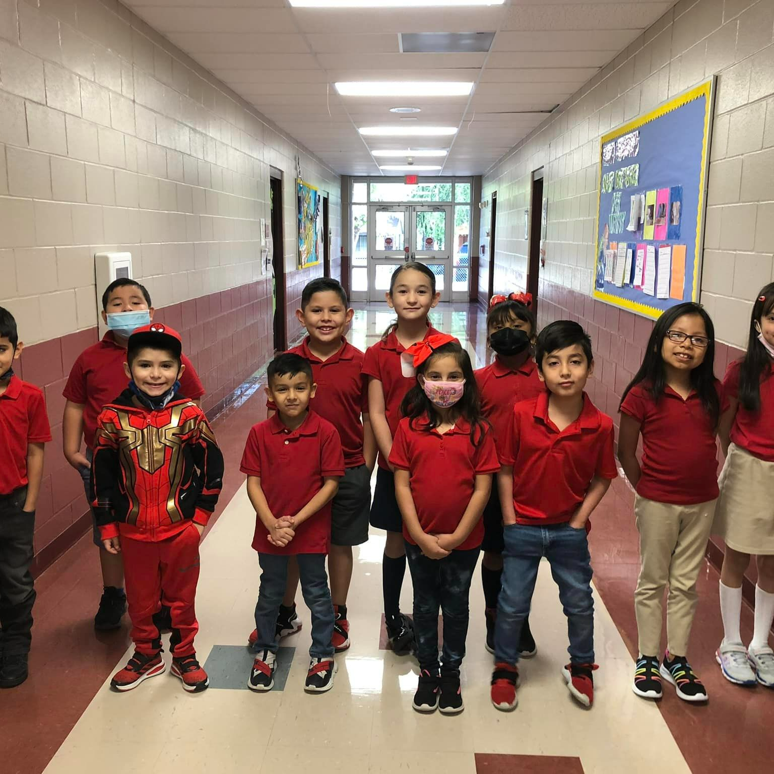 1st graders in red