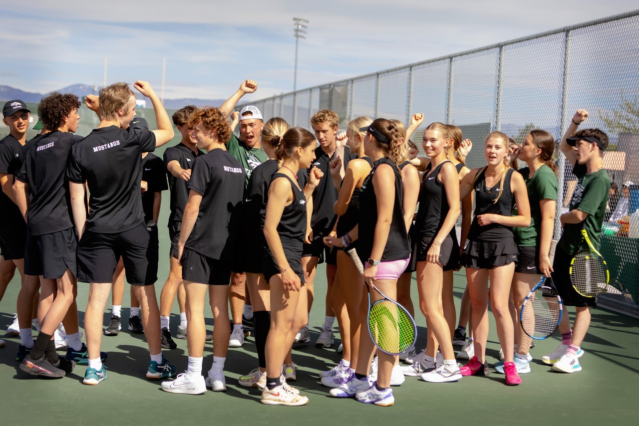 Eagle High Tennis Players