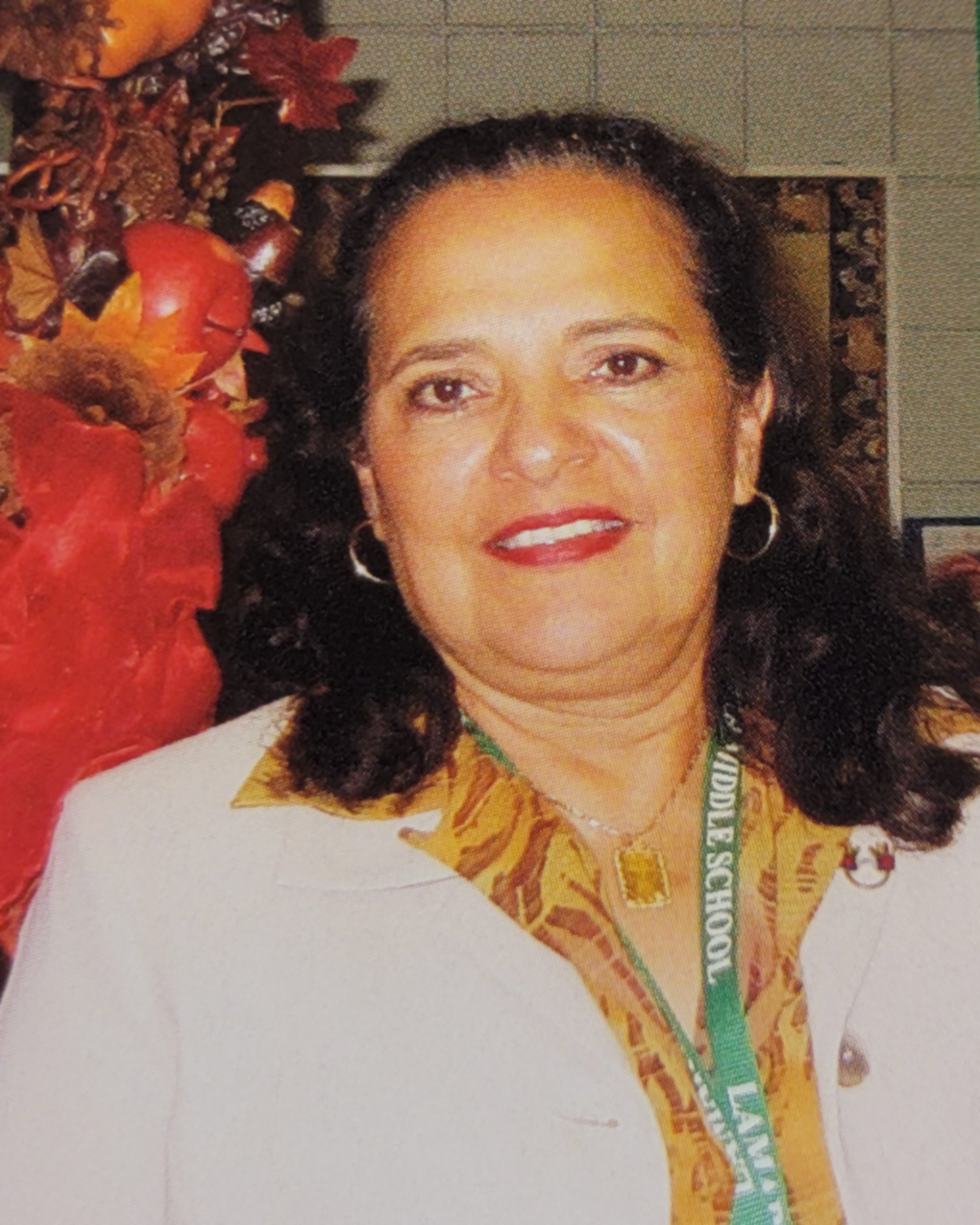 Ms. Virgina Salinas