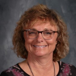 Headshot of Tracy Ellis