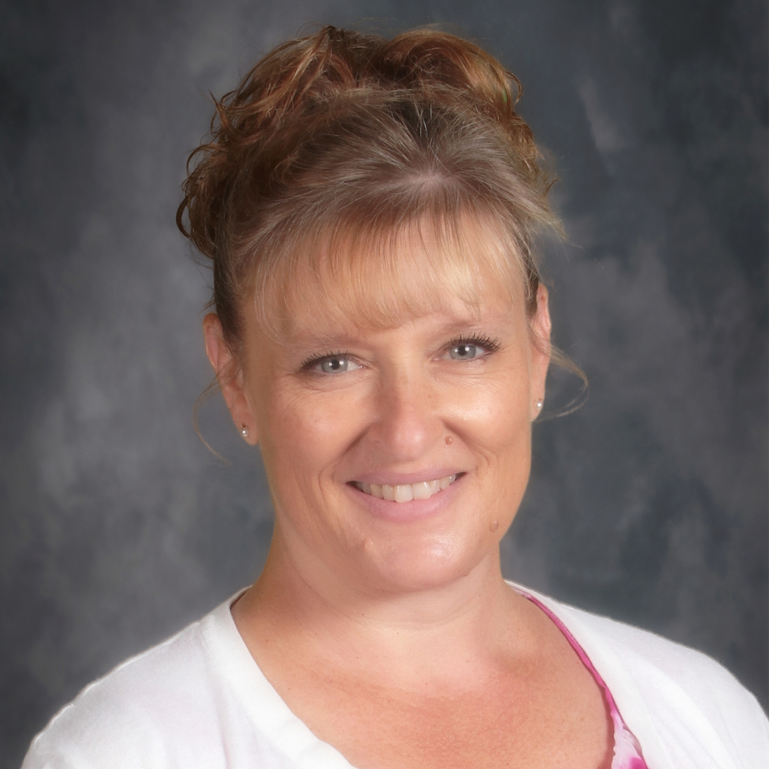 Headshot of Heather Jones