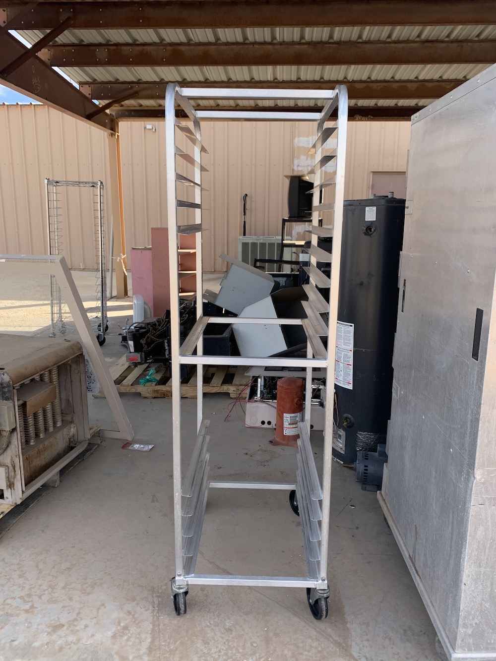 Universal Pan Rack