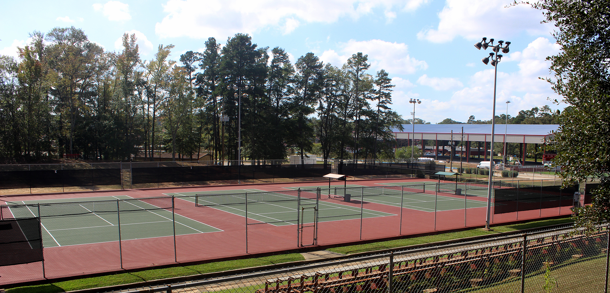 Mav Tennis Courts