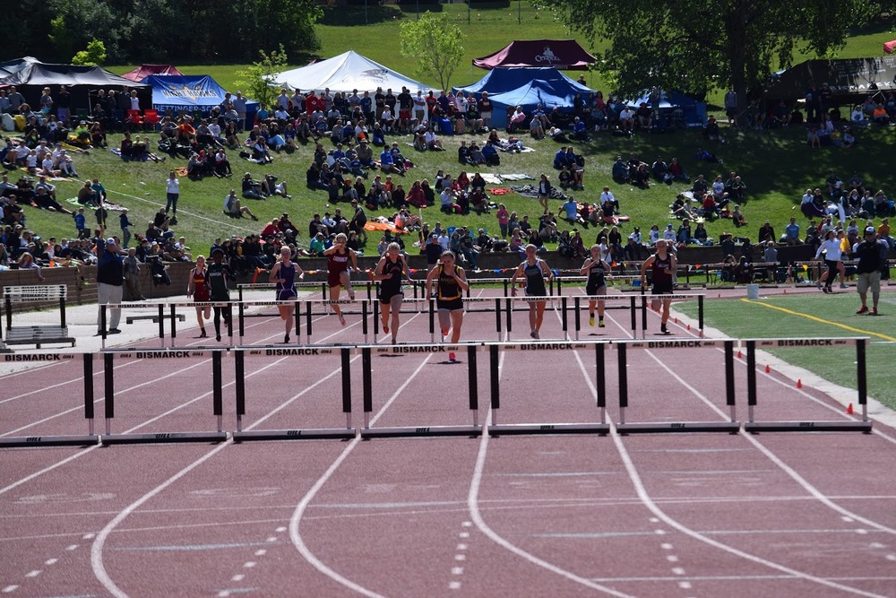 Hunter in 300 M Hurdle Prelims