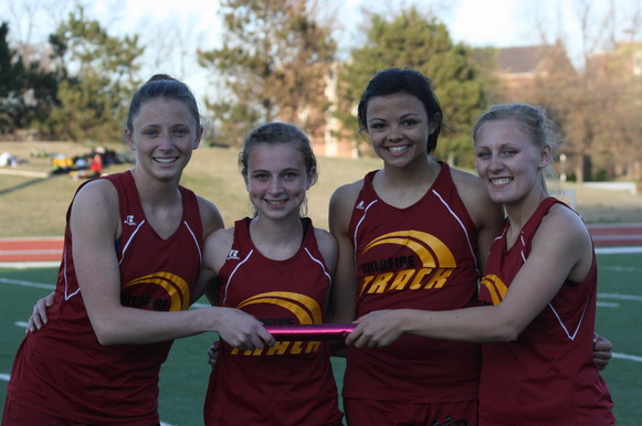 Congratulations to the 1600 M Relay Team!