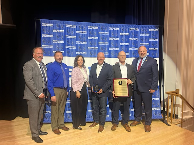 Photo of Dr. Ruhlman, Mr. Zembower, Mr. Crist, Mrs. Marsh, Mr. Hinegardner, and Representative Topper