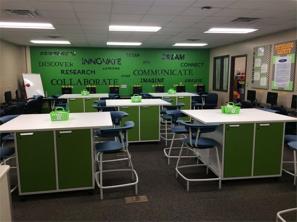 New STEM Lab and Tech Class