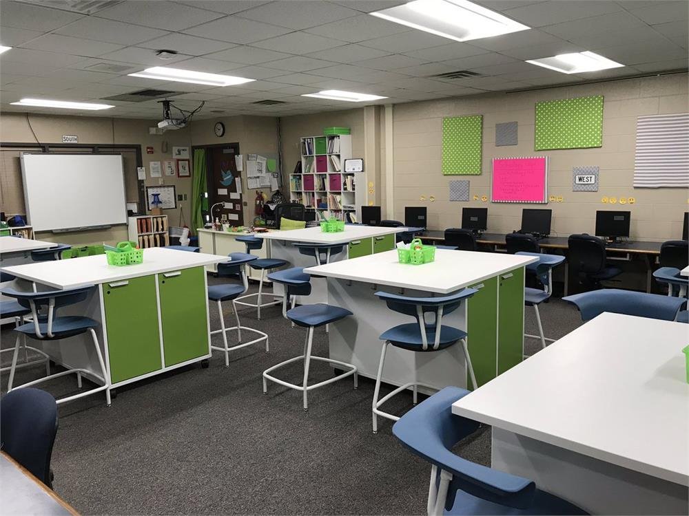 New STEM Lab and Tech Class