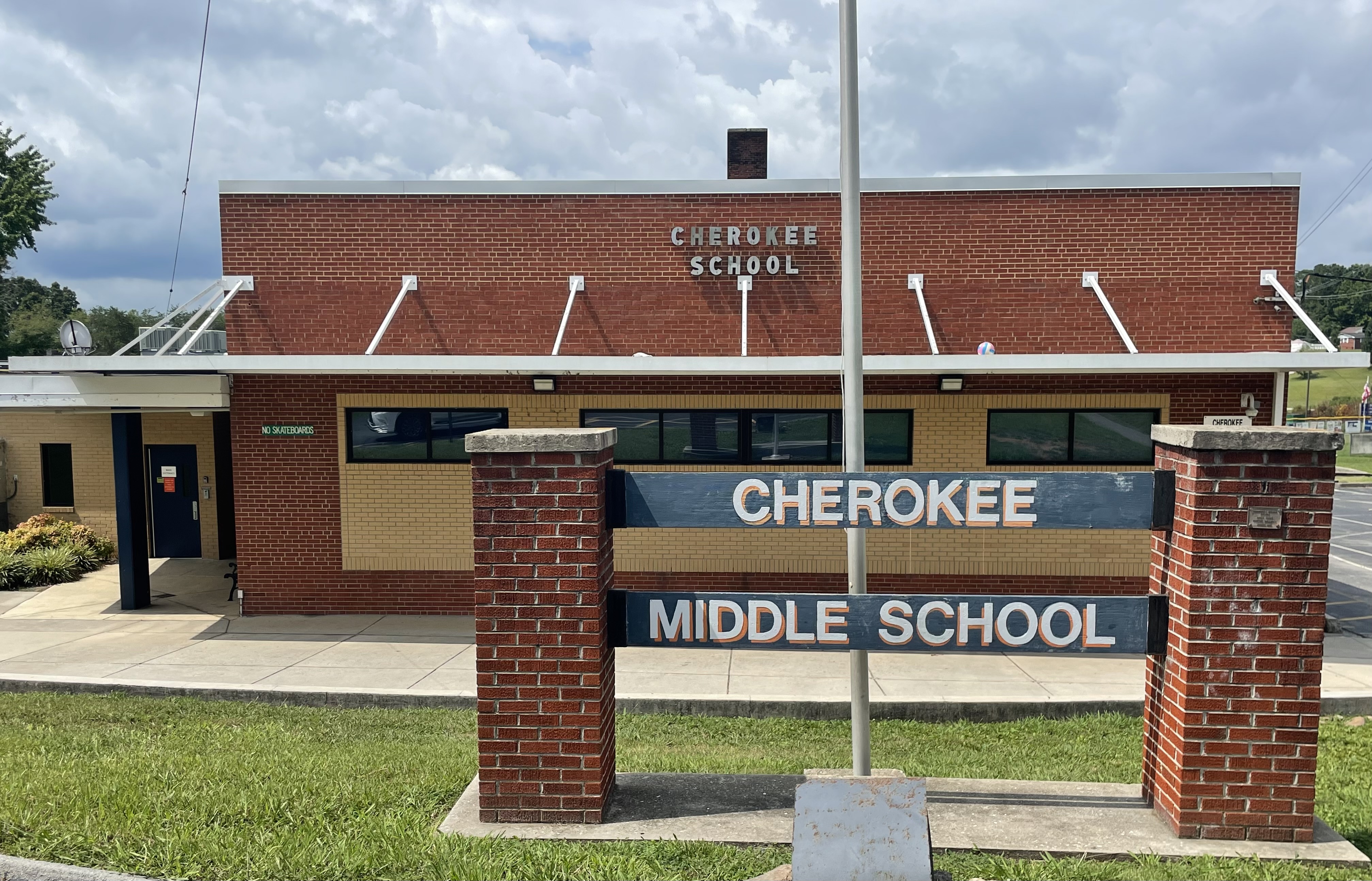 CMS Front sign