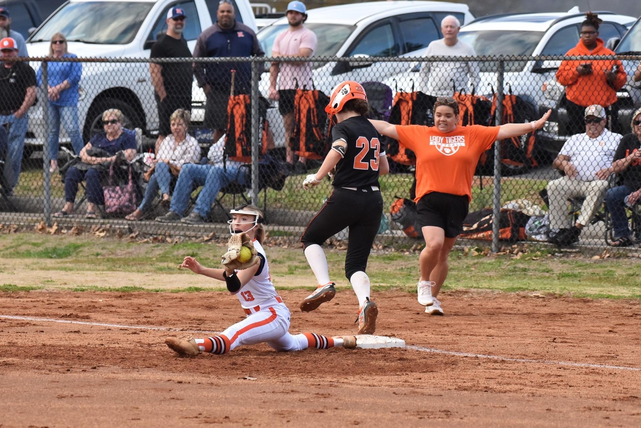 softball 2023