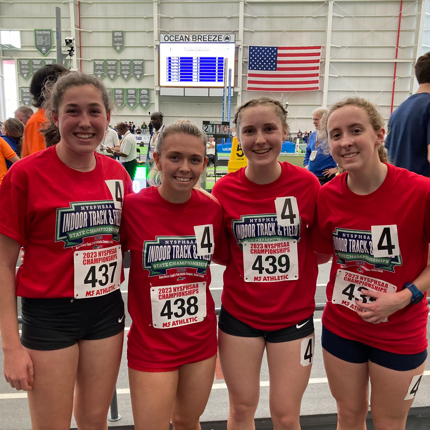 Delaware Academy runners at state championship