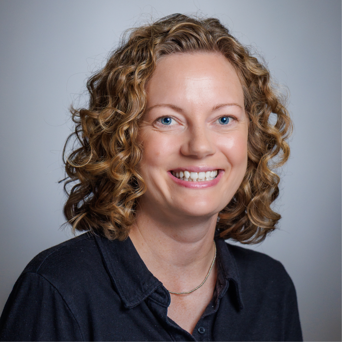 Amanda Kane headshot