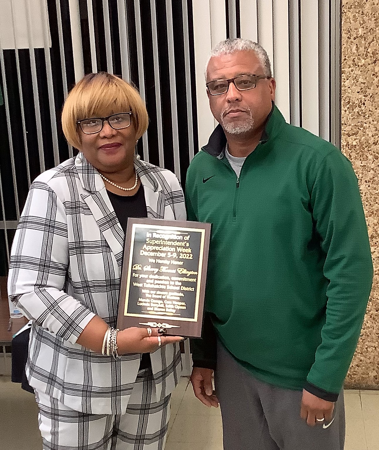 Dr. Sherry Ellington Receives Certificate of Appreciation