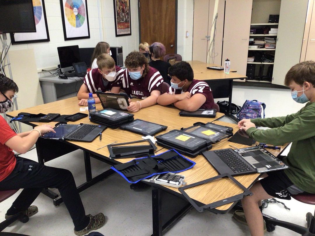 EAST students working on Chromebooks.