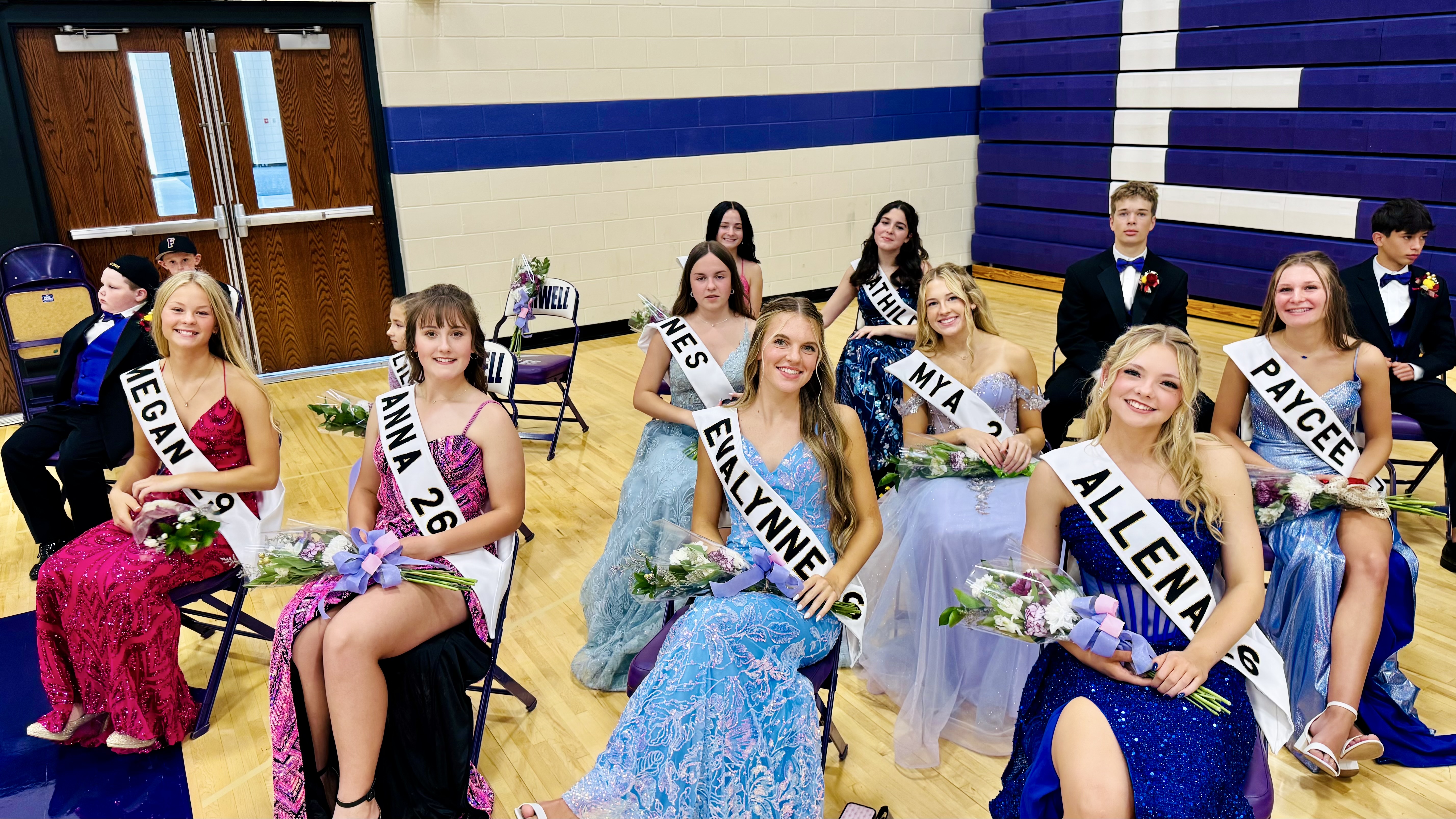 HOCO Pictures of Students having fun
