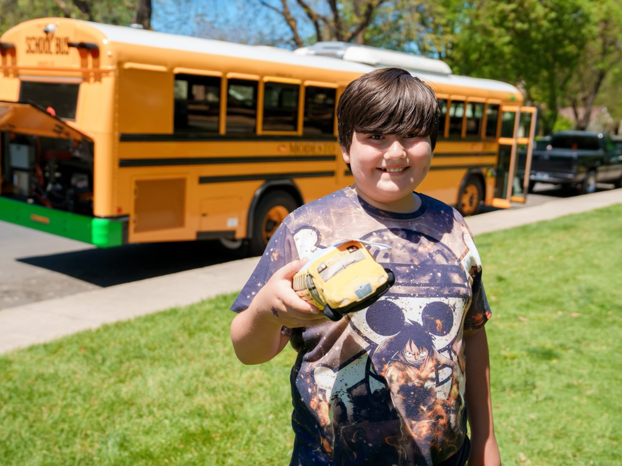 mcs partnered with city of modesto for earth day at graceada park and presented projects, and did community arts and crafts with recycled materials