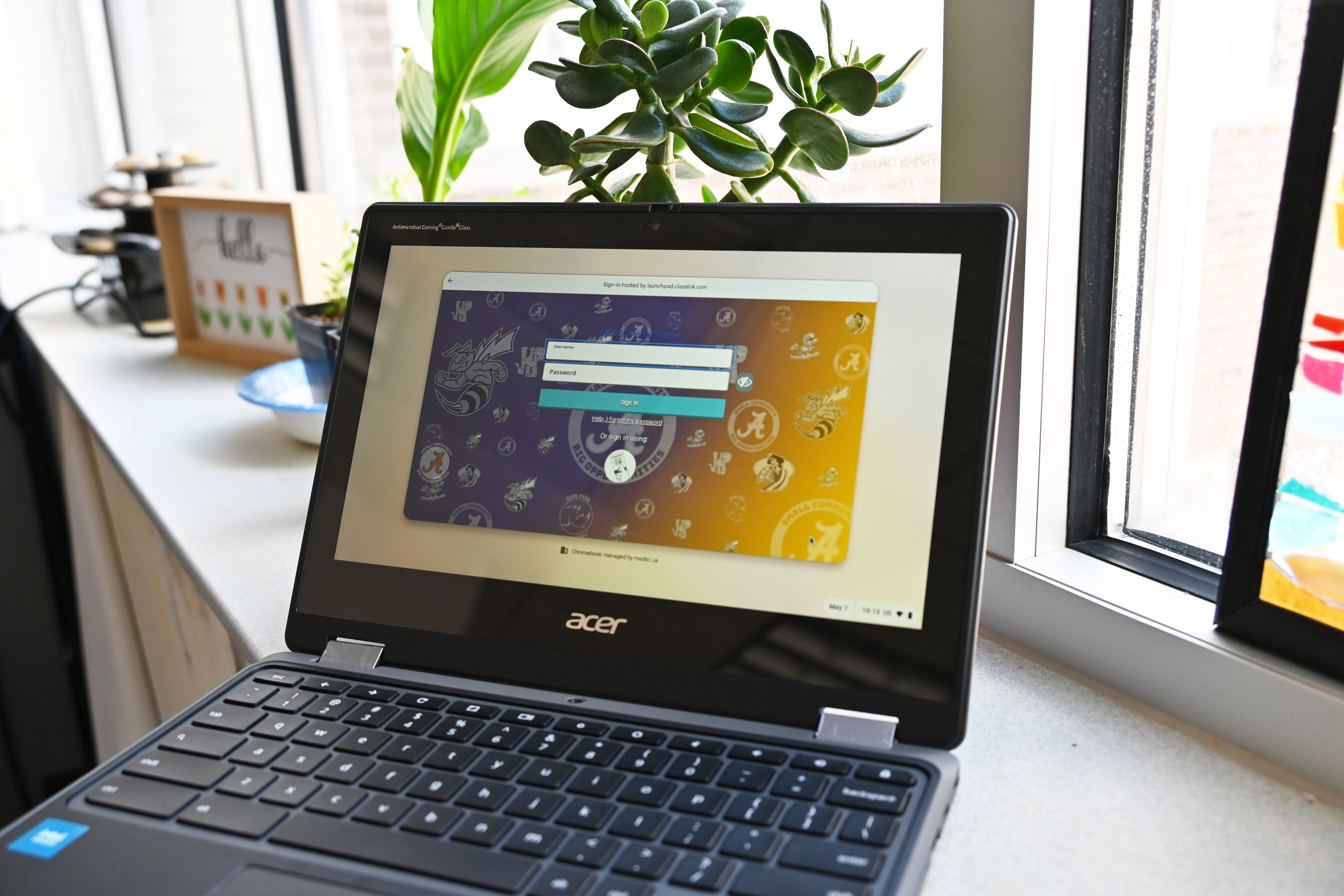 Computer in a window