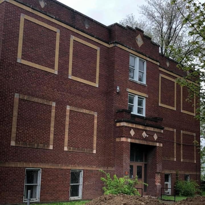 East Carondelet School