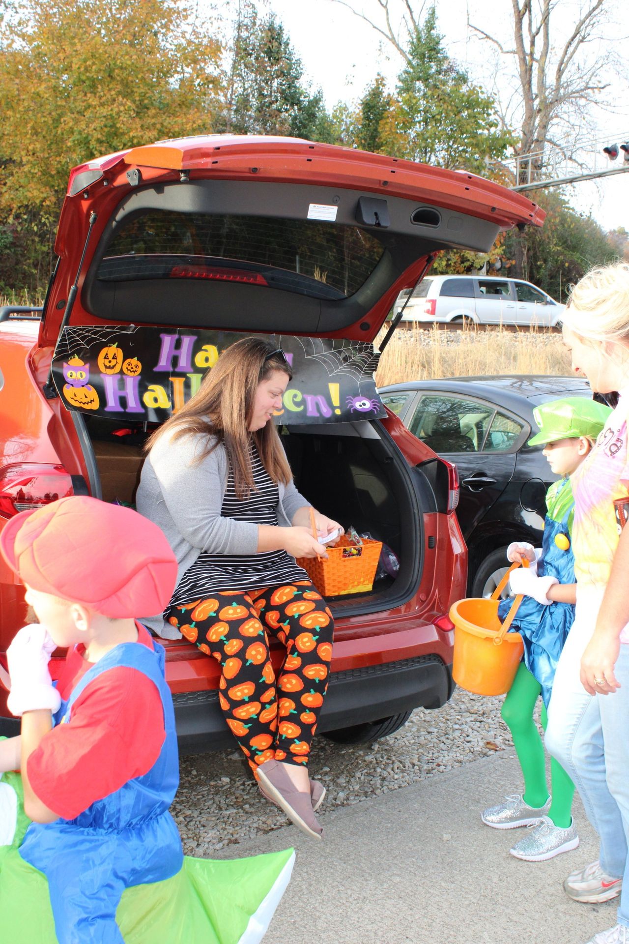 Trunk or treat trunk