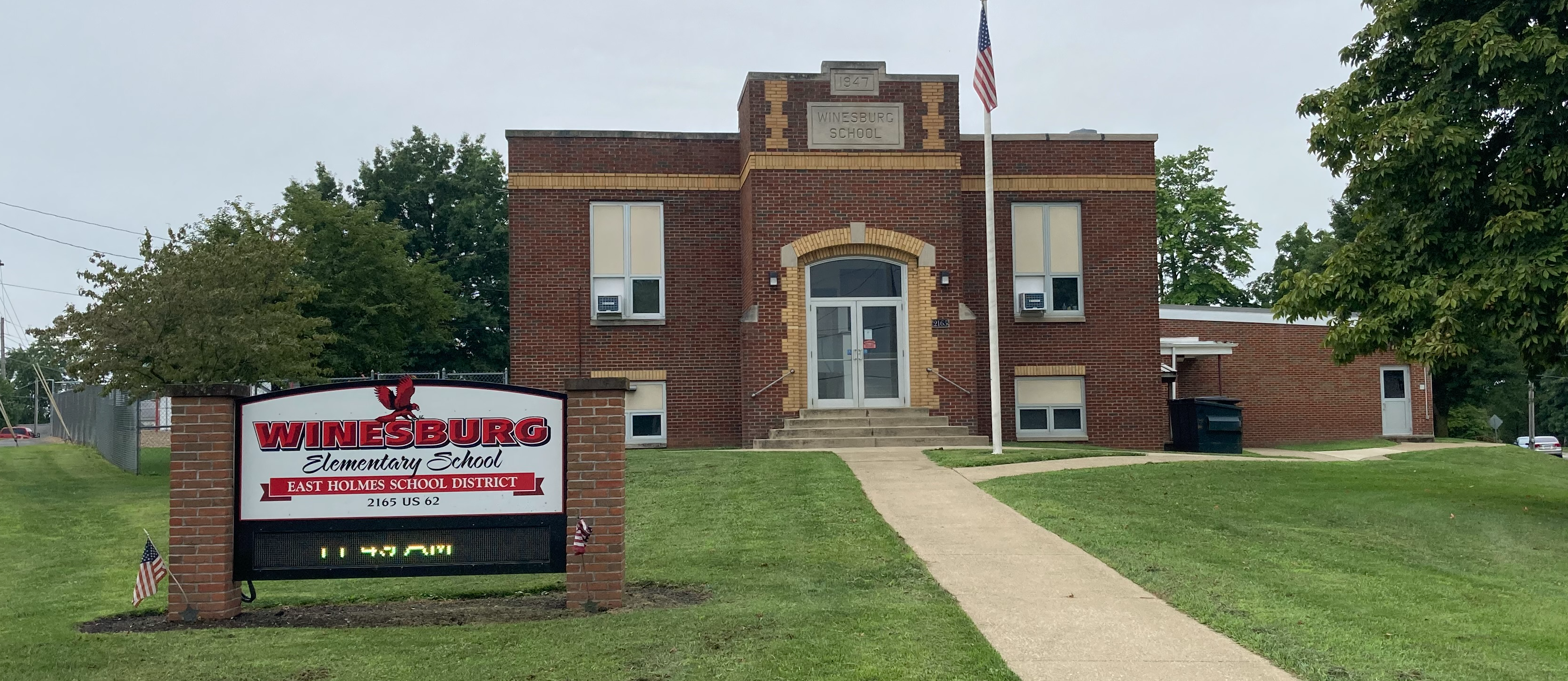 Winesburg Elementary Hard Hat