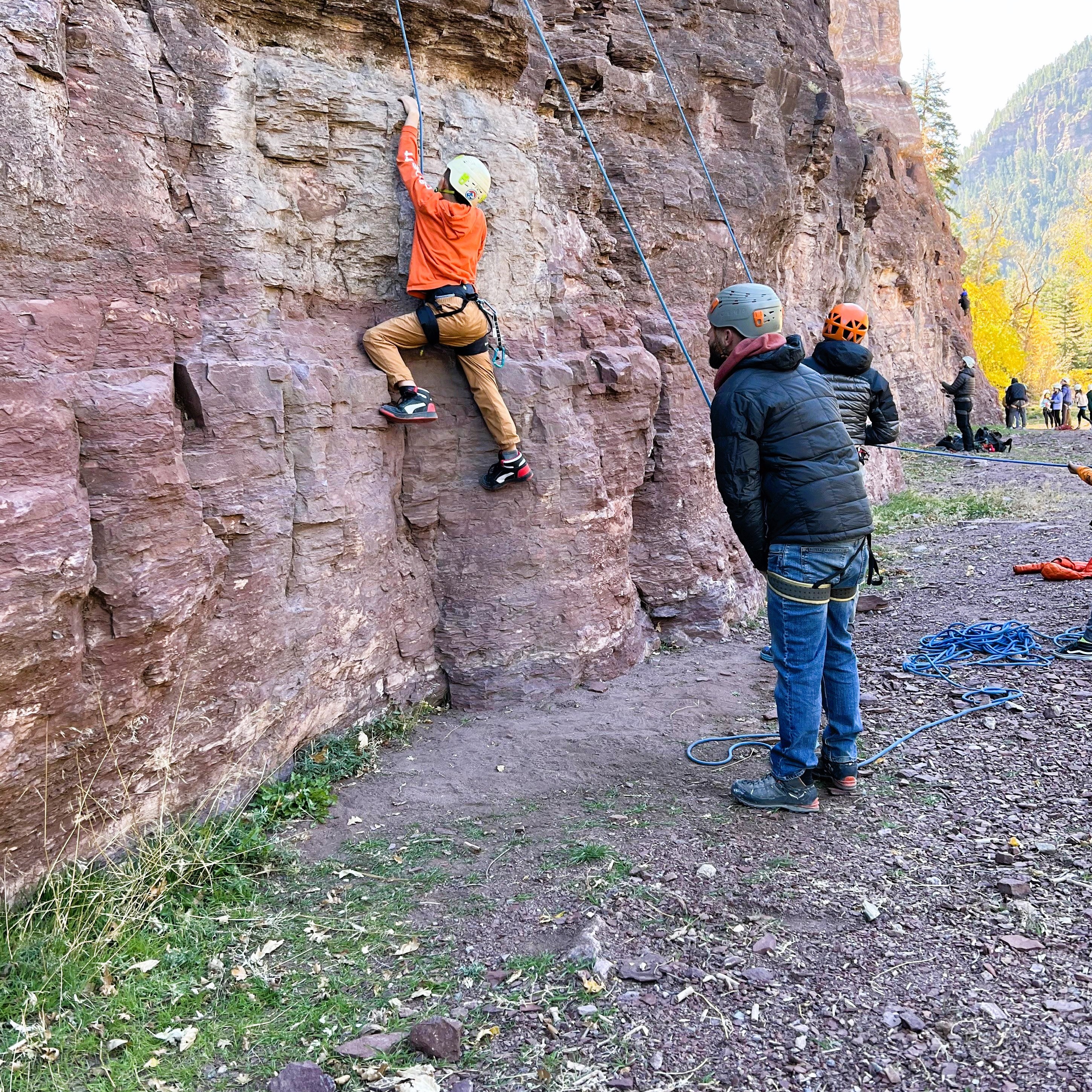 3rd gra3rd graders rock climbing trip at Rotary Parkde rock climbing trip at Rotary Park