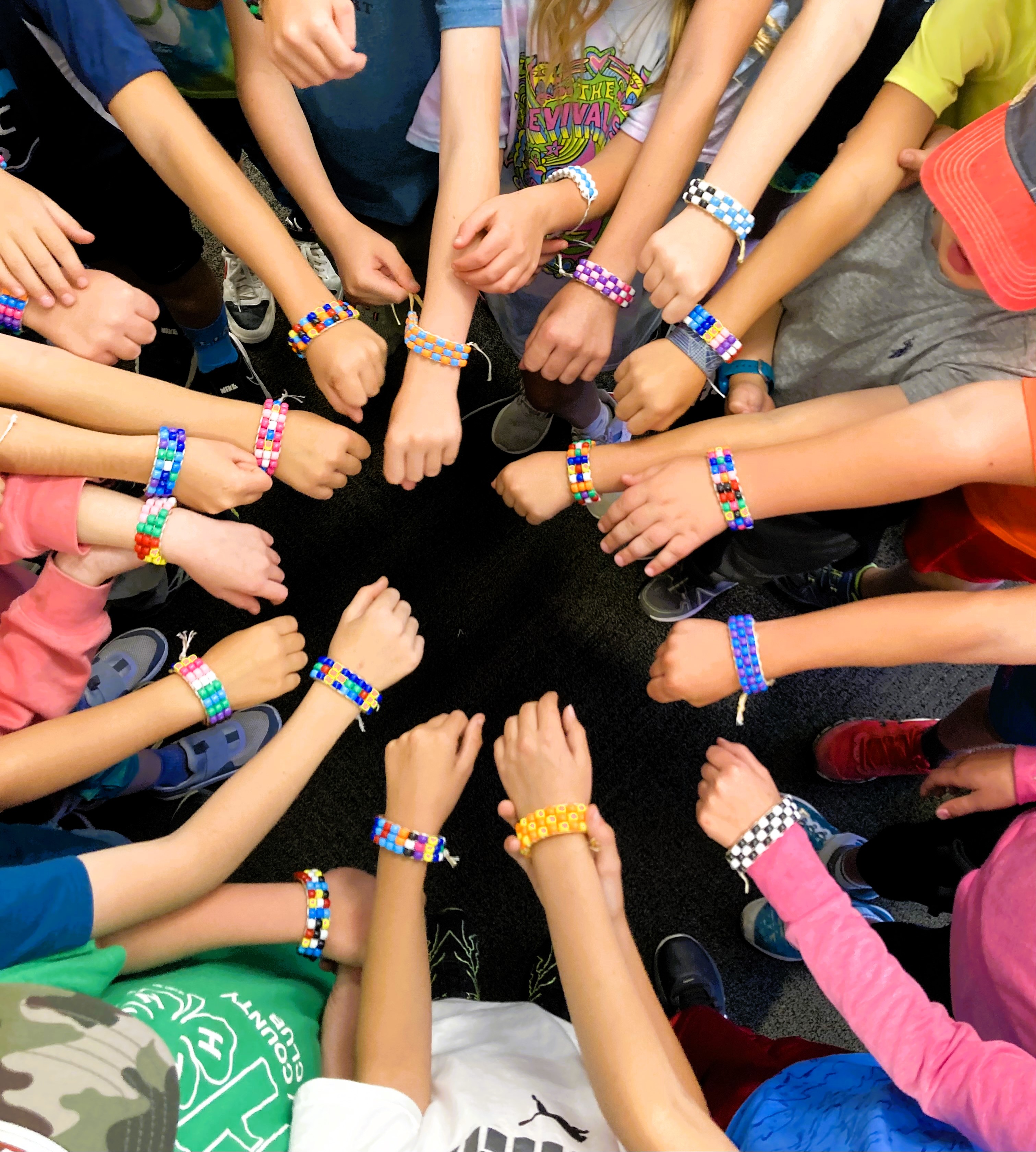 4th grade handmade bracelets at Ute Indian Museum in Montrose