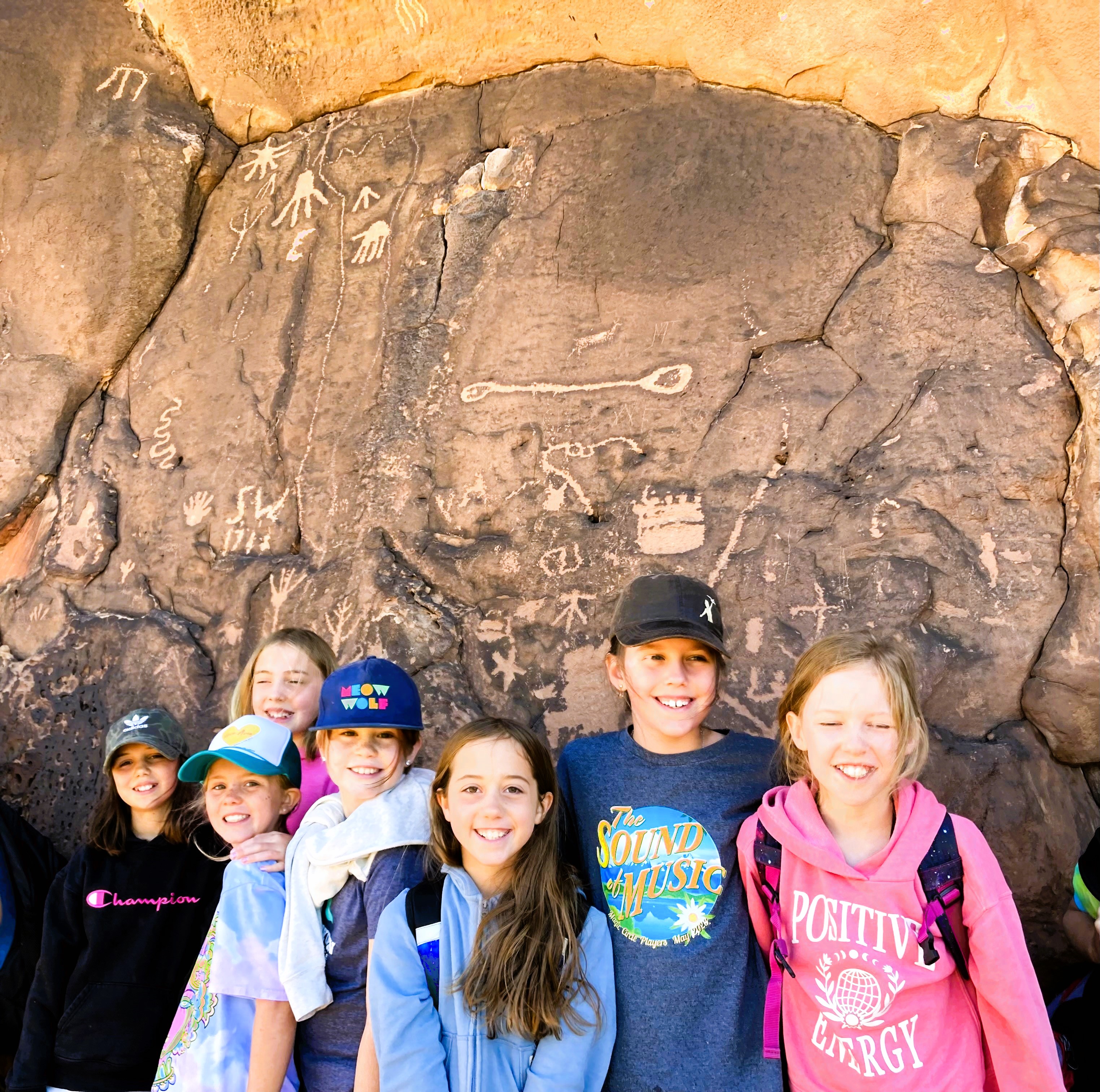 4th grade hike to petroglyphs