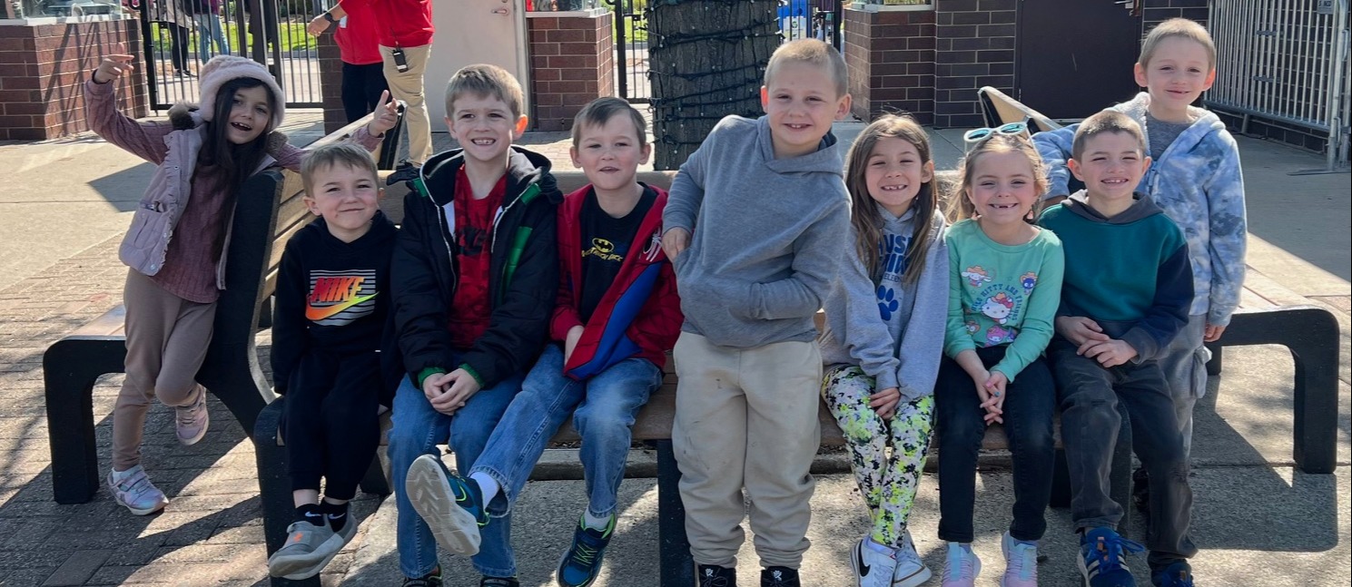 Belle River Students at the Zoo