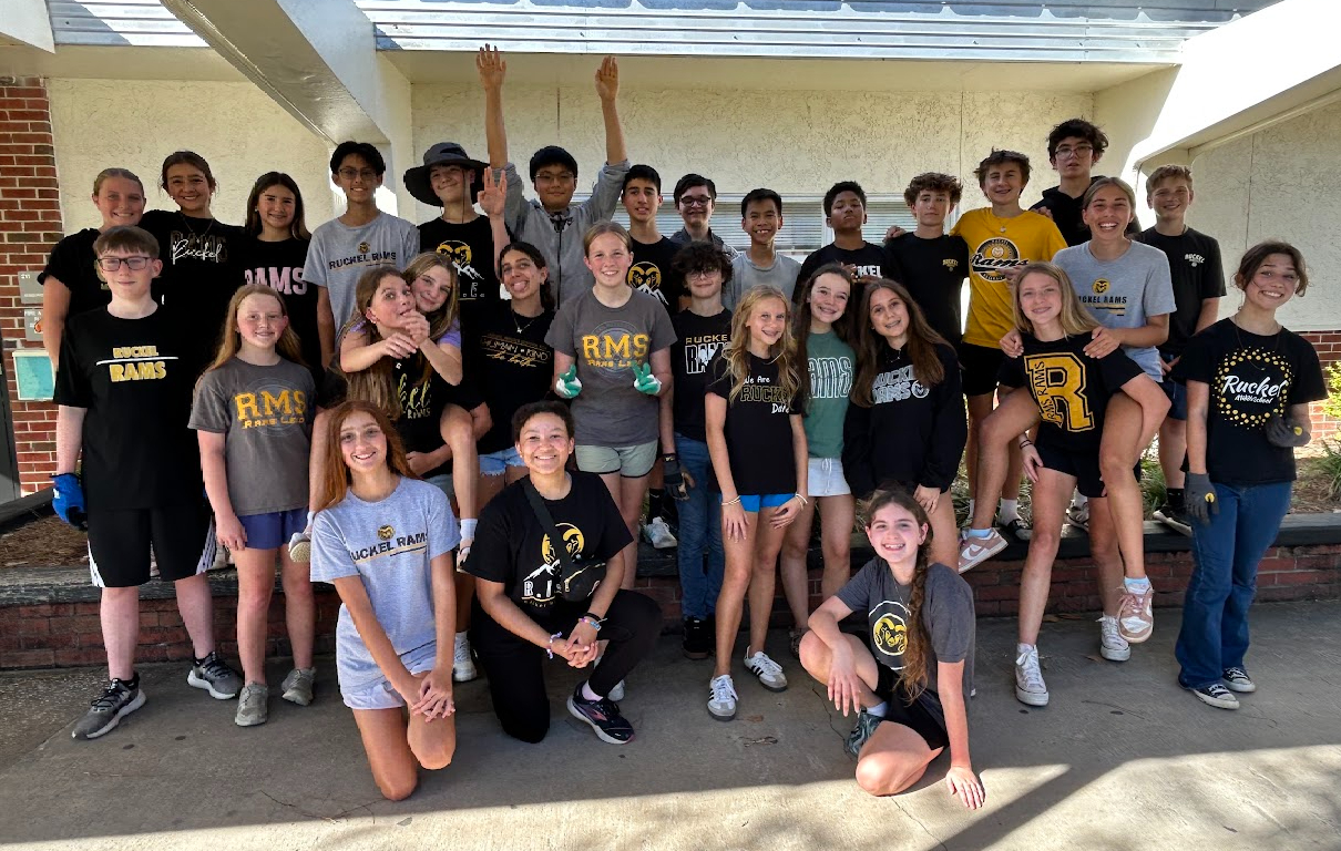 Campus Clean Up Participants