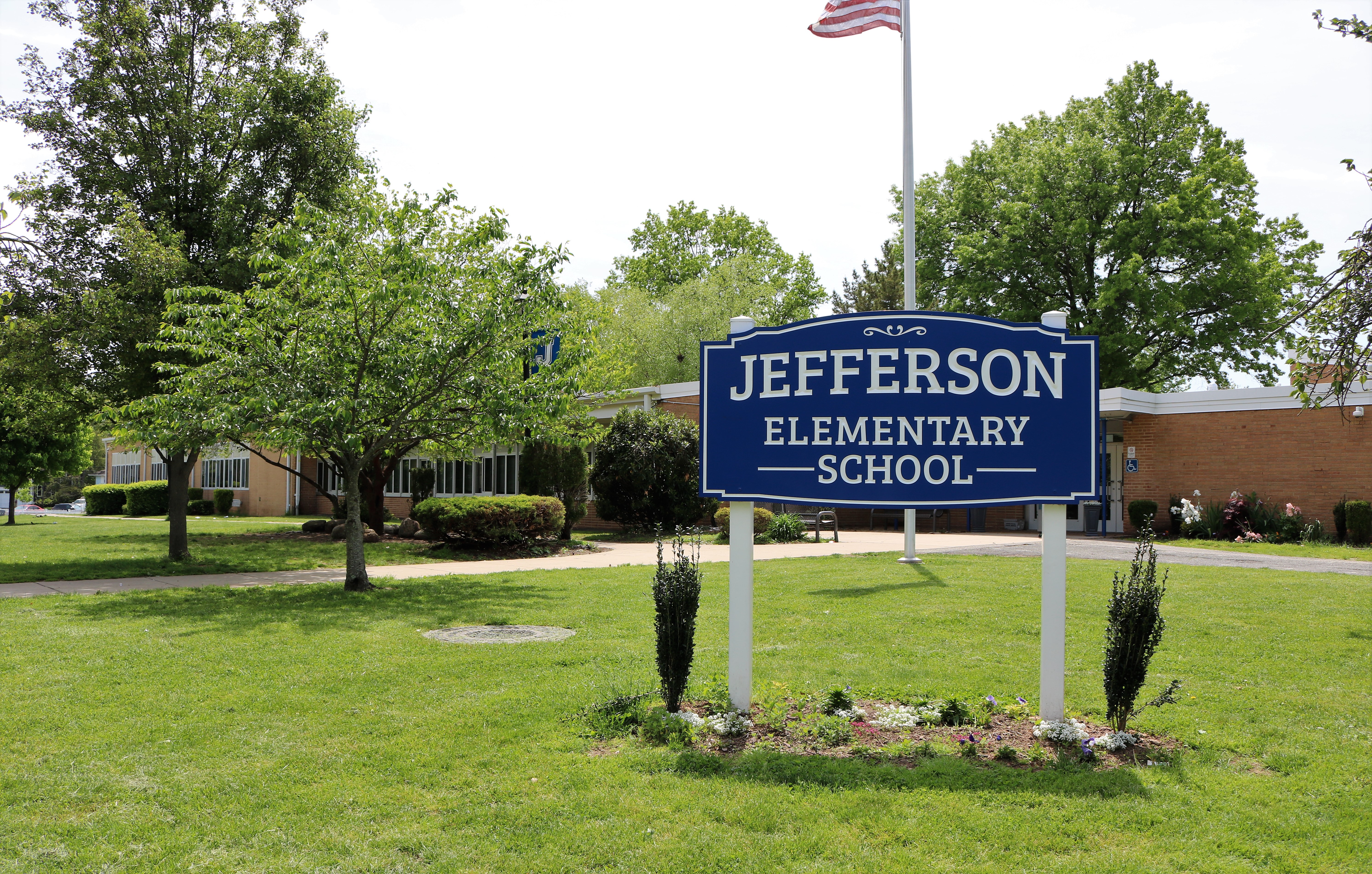Exterior of Jefferson School