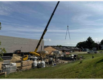 Installation of roof trusses