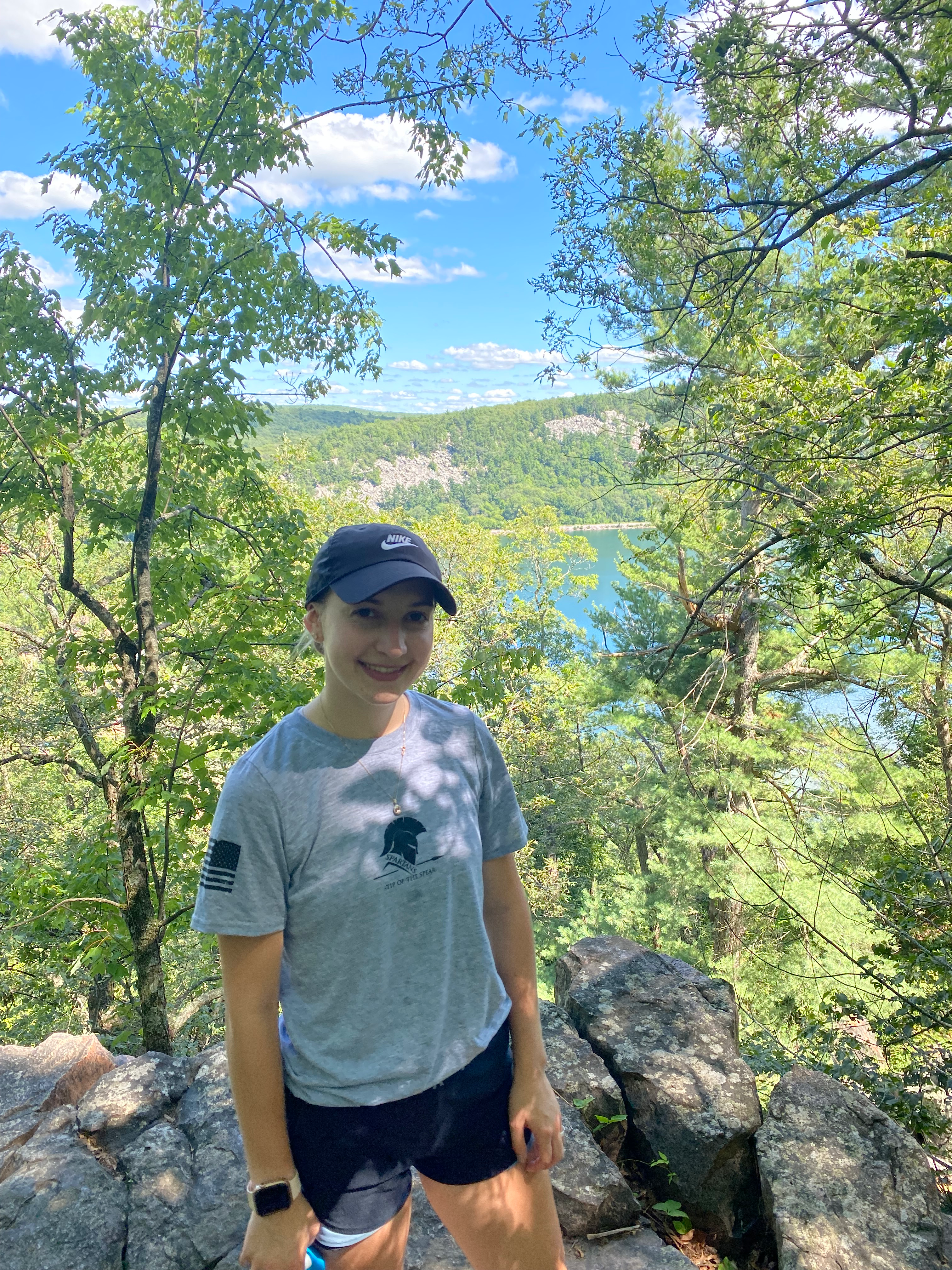 Hiking at Devils Lake