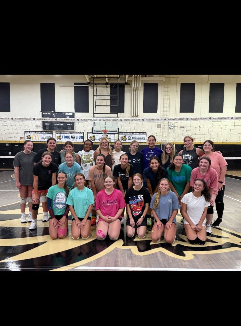 Volleyball Team 25-26