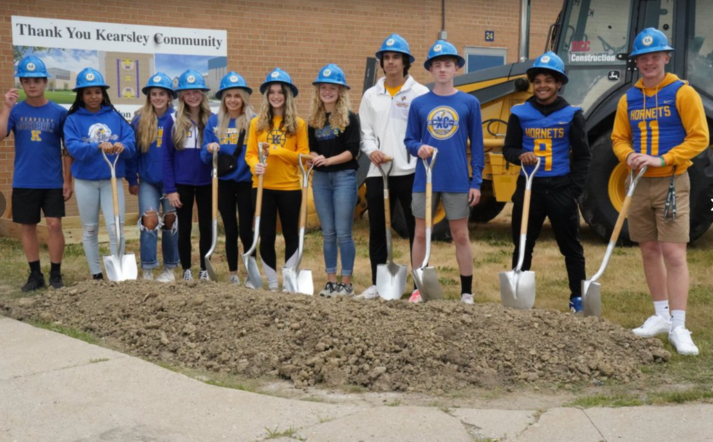 Students ground breaking for Community Recreation Center