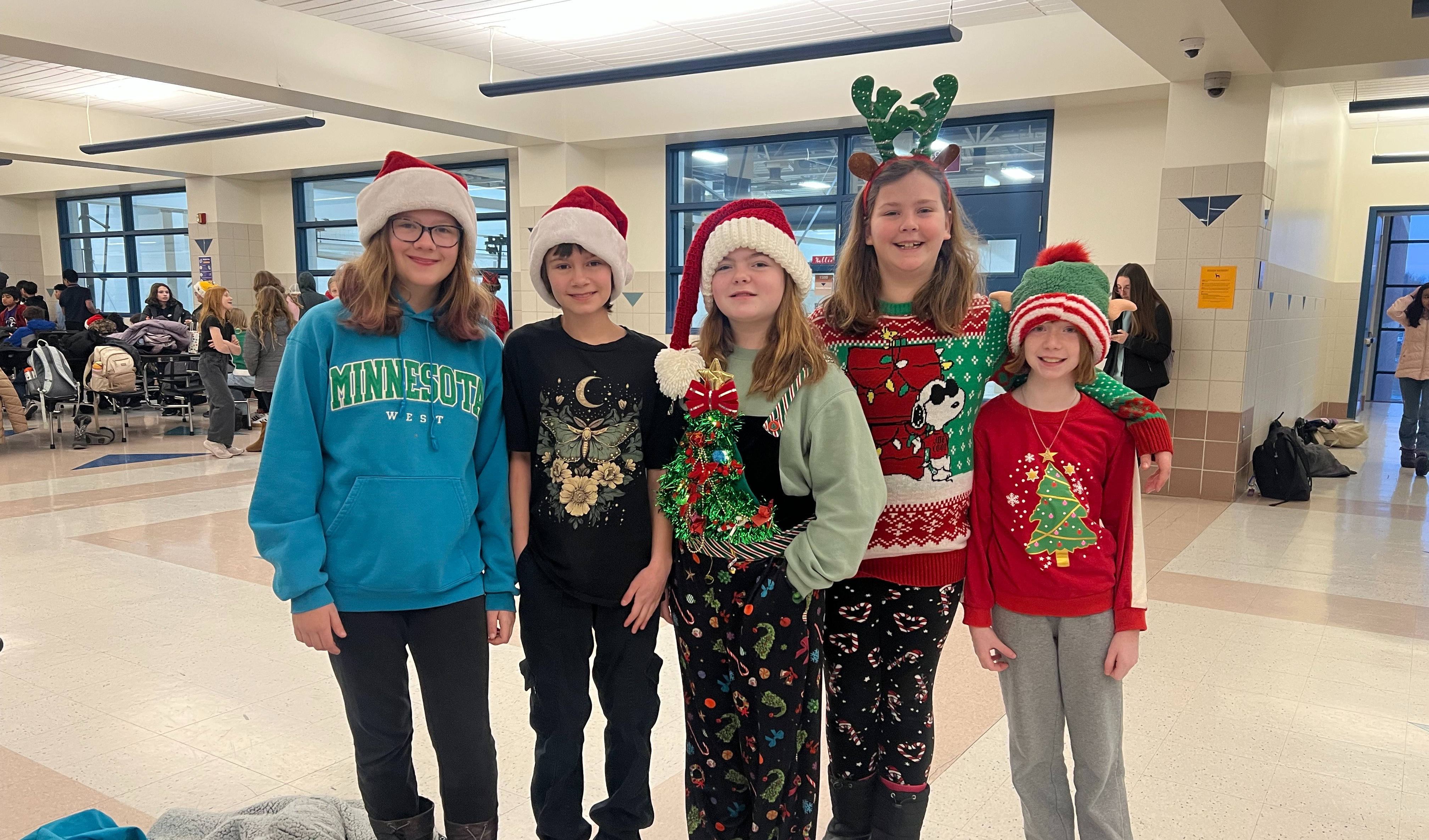 MMS students in Holiday Spirit
