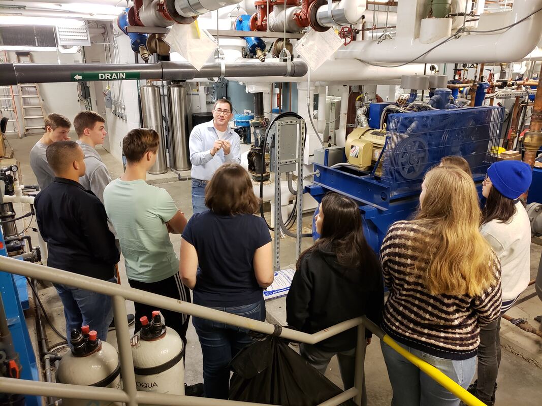 NV Engineering field trip on Cornell Campus