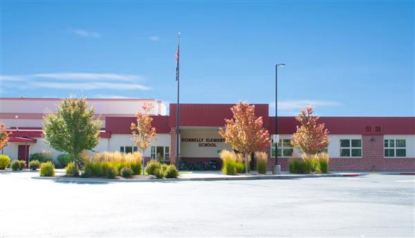 exterior view of Donnelly Elem School front-side