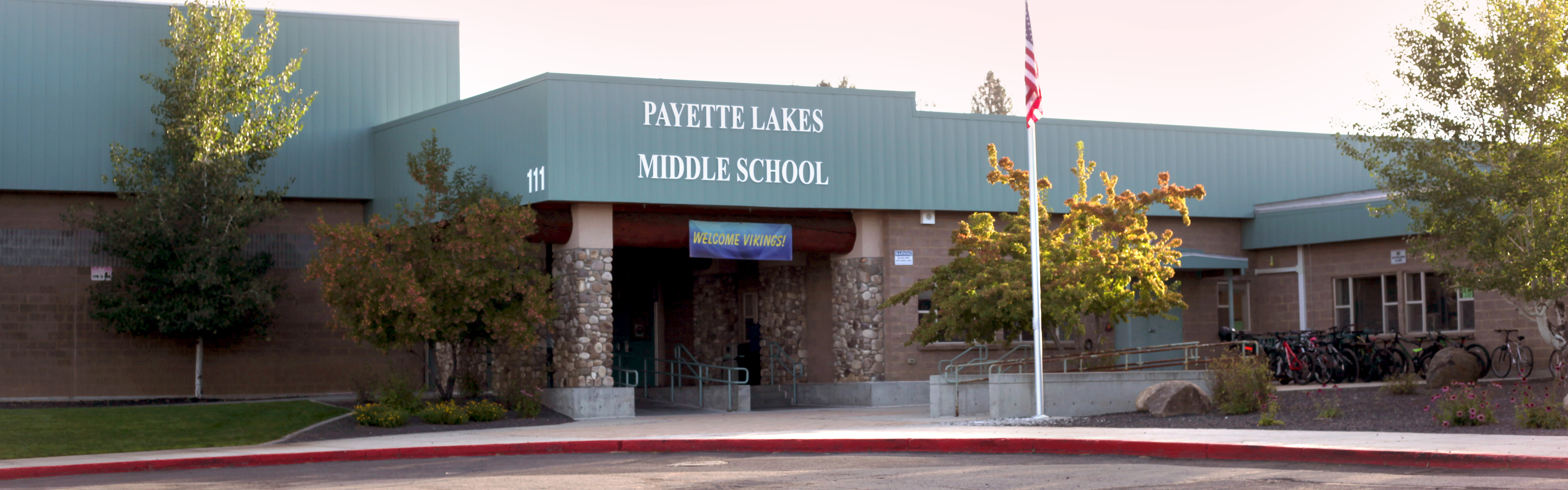 Payette Lakes Middle School building exterior