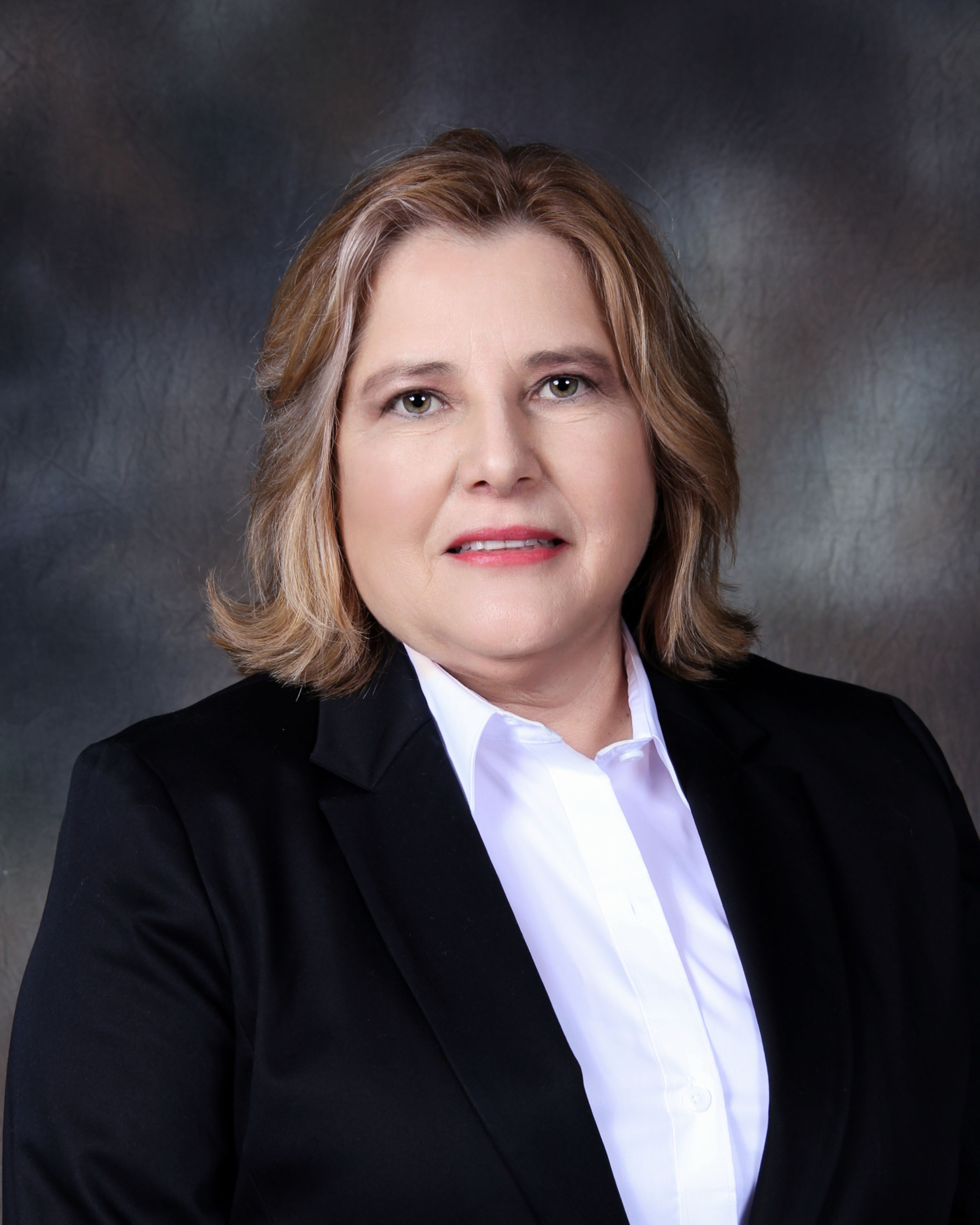 Ester Cardoza-Wade