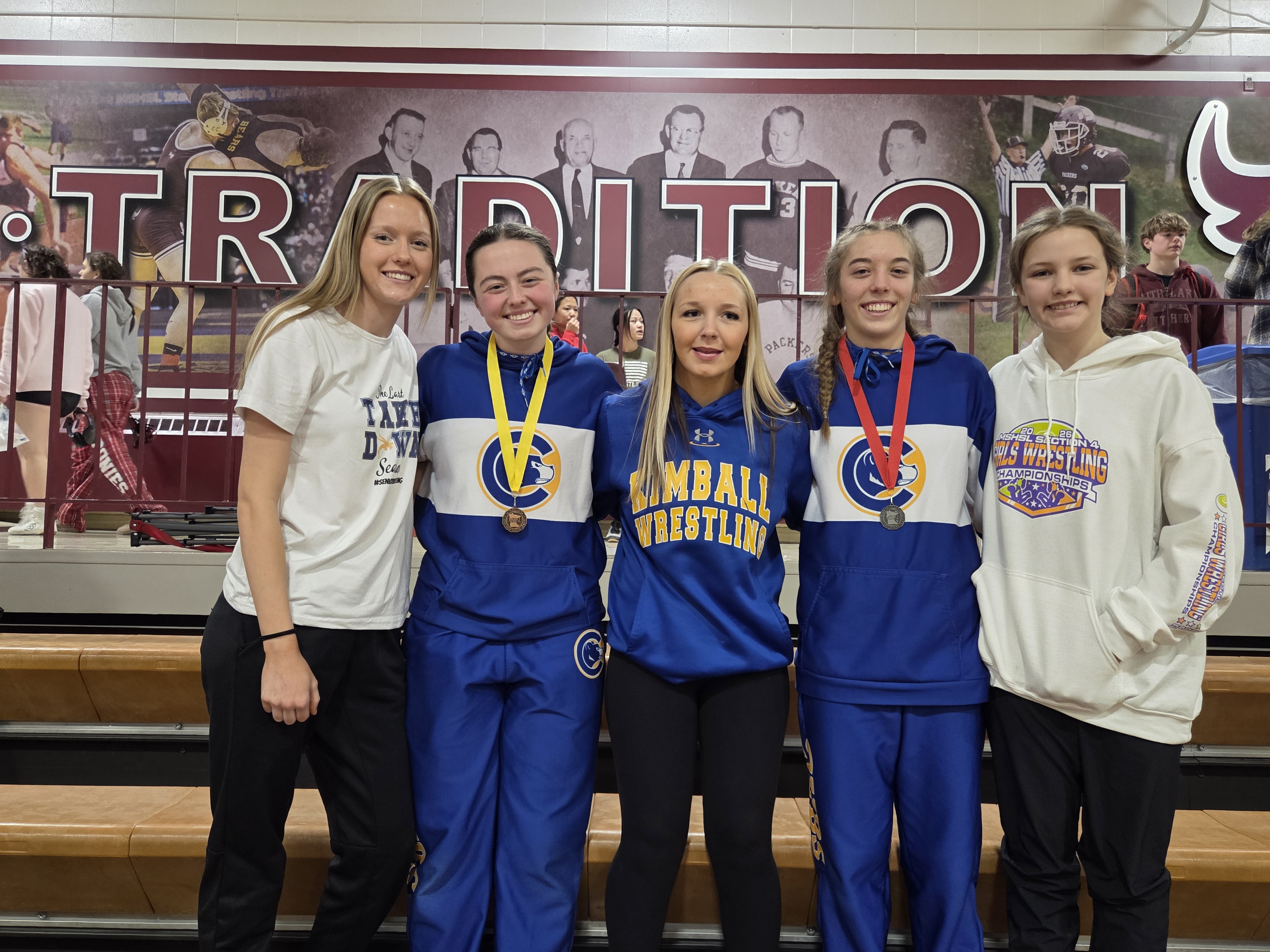 Girls wrestling group photo
