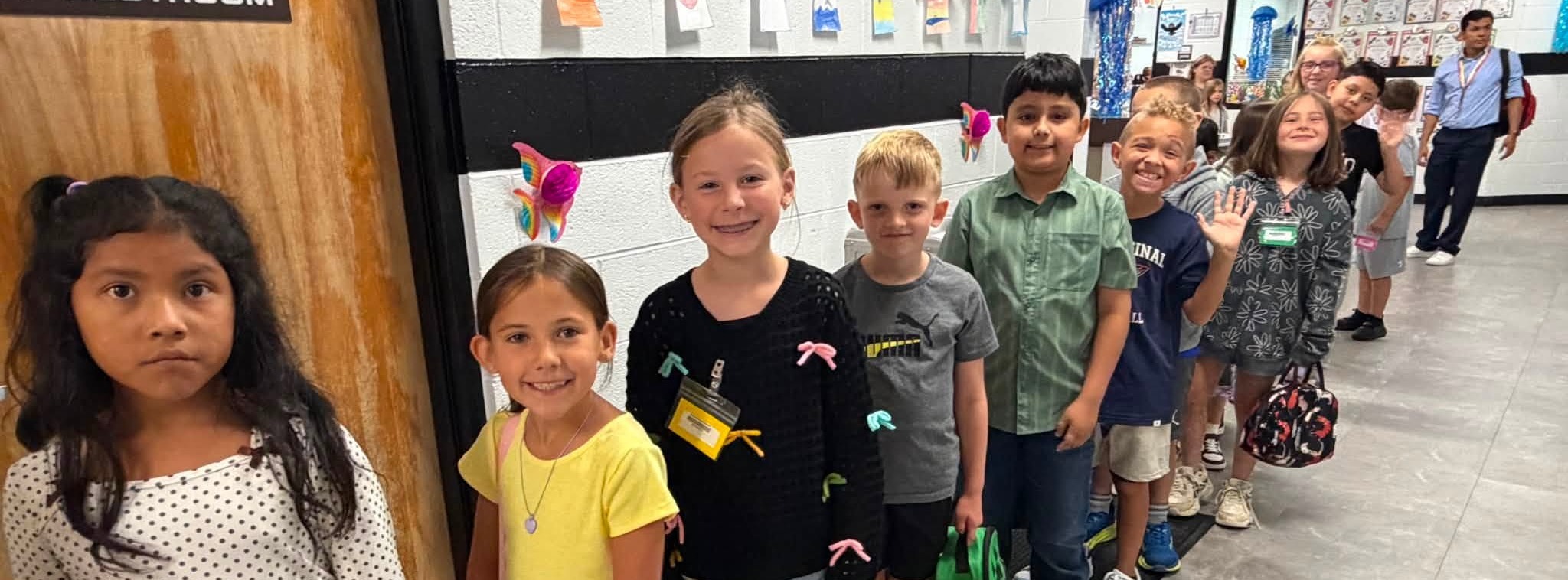All smiles while getting ready for lunch! 