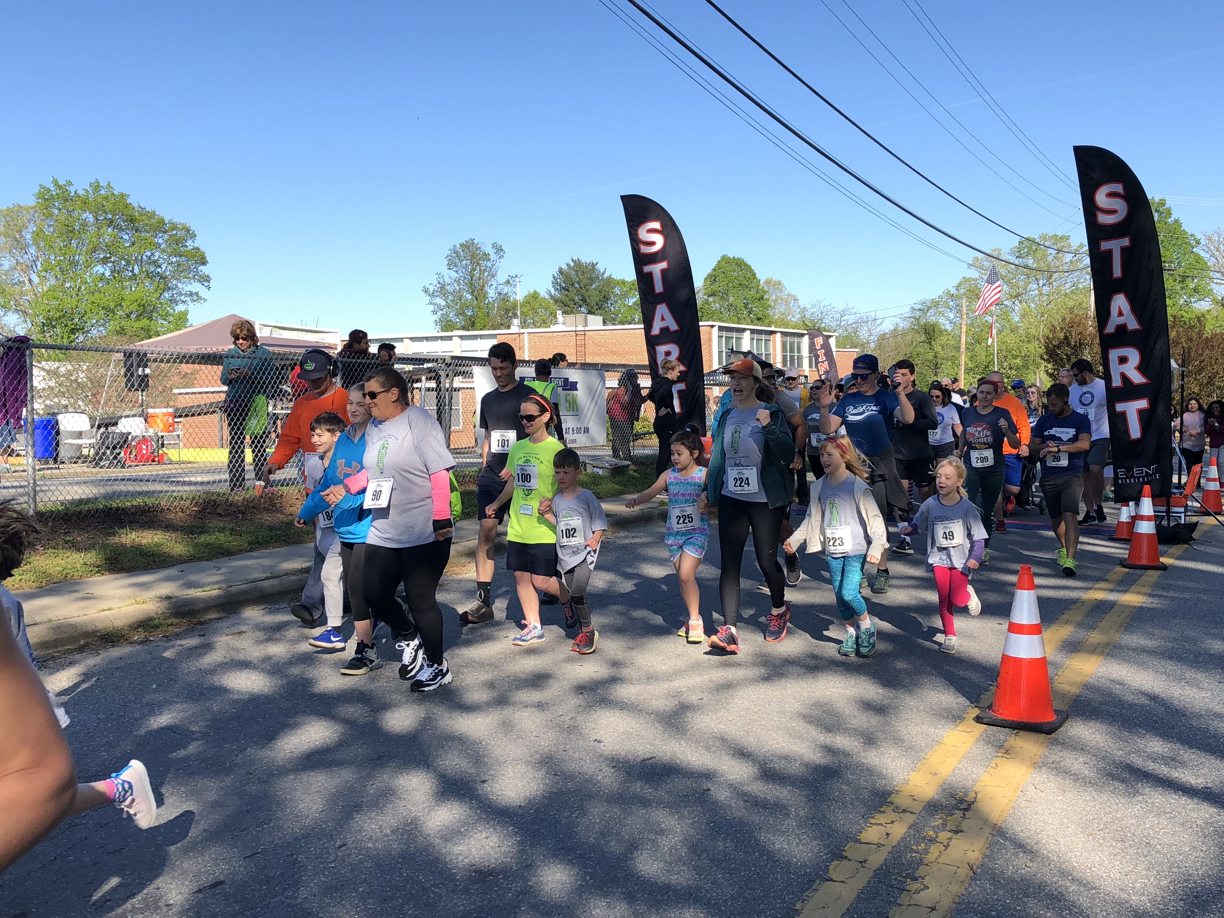 2019 Woodfin 5K pic 3
