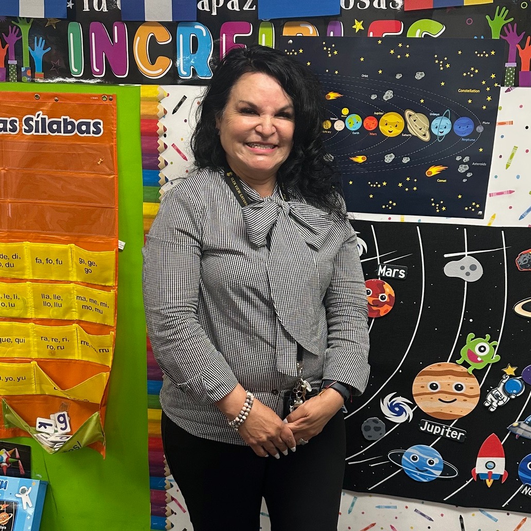 Glen View EEEA Teacher of the Year Ms. Moreno