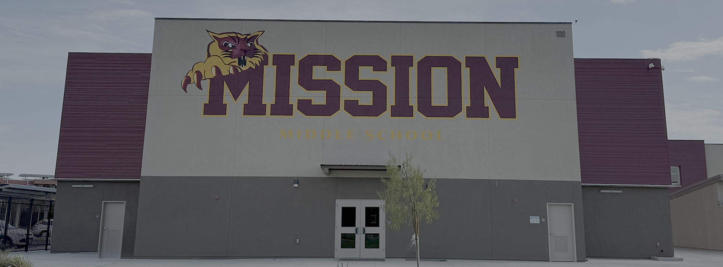 Mission Middle School front building