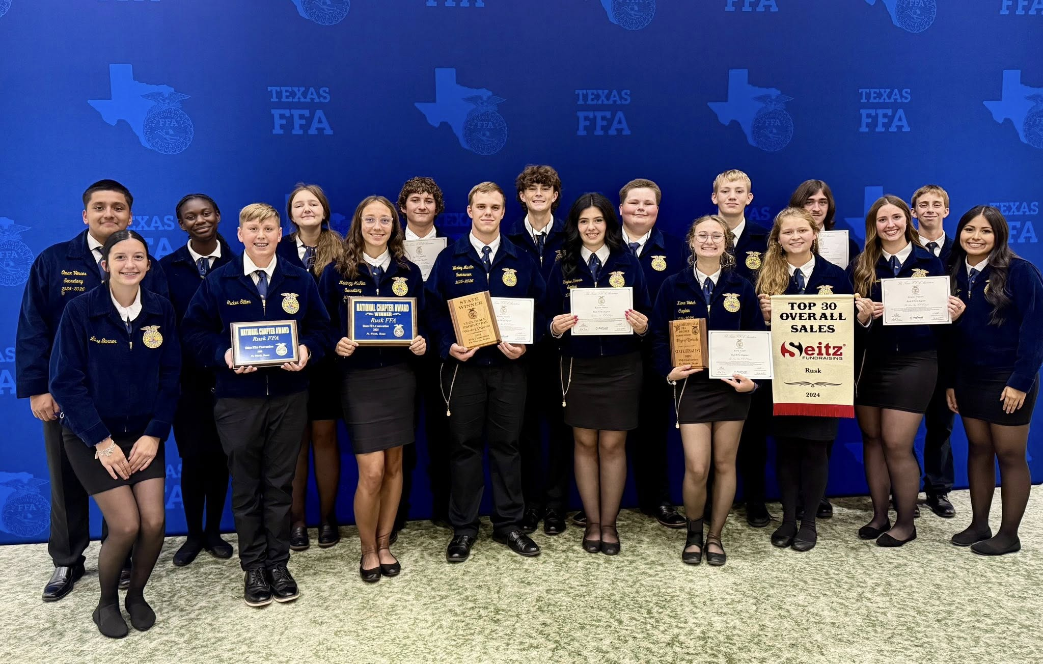 FFA Students with Awards