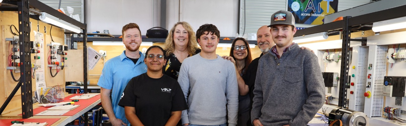 students with electric teachers and admin