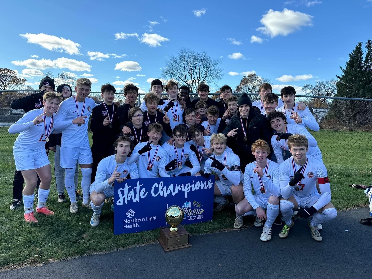 HDHS Soccer State Champs 24