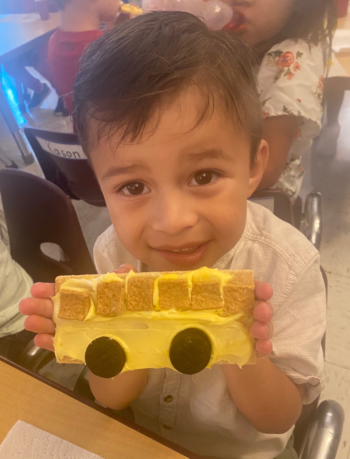 Edible School Buses for Snack